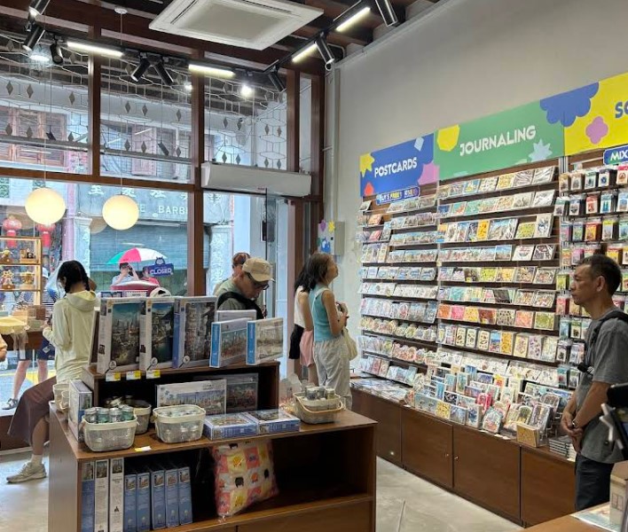 best place to buy souvenirs penang loka made