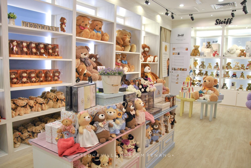 tempat mearik di batu ferringhi muzium teddyville