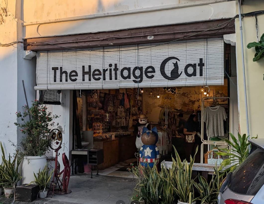best place to buy souvenirs penang heritage cat